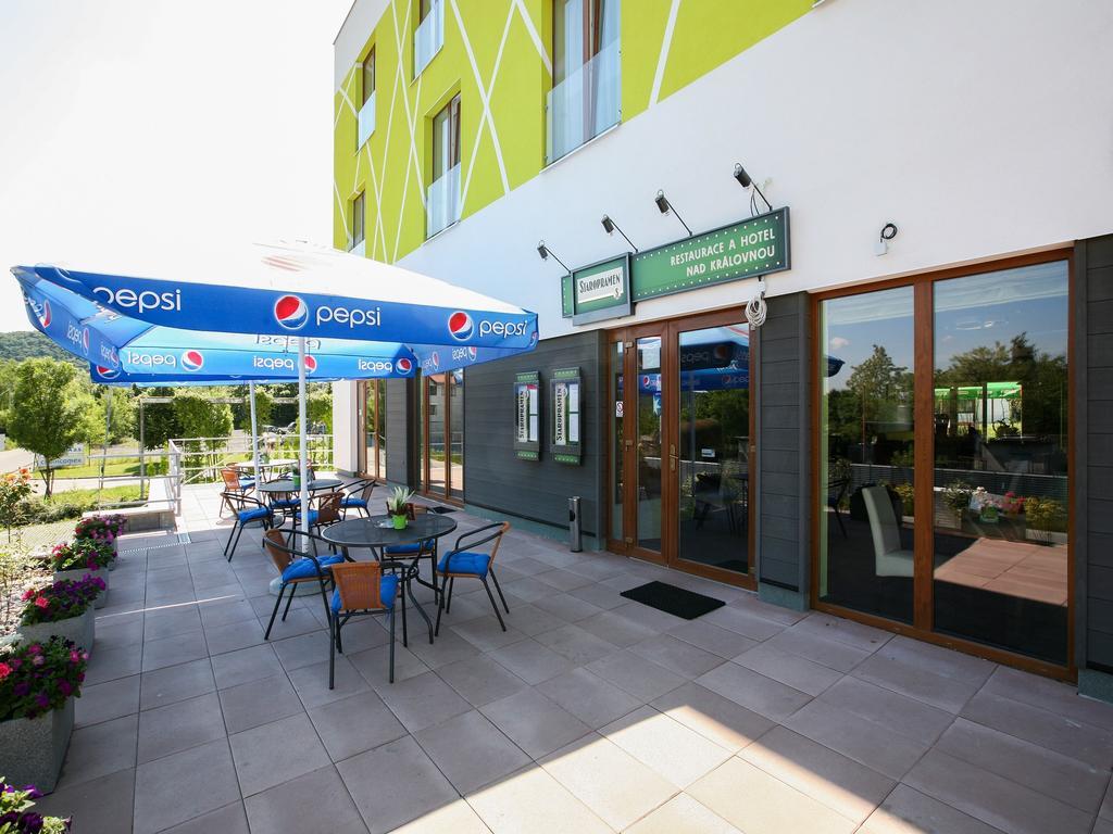 Nad Kralovnou Hotel & Restaurant Prag Exteriör bild