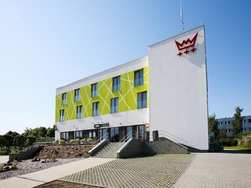 Nad Kralovnou Hotel & Restaurant Prag Exteriör bild